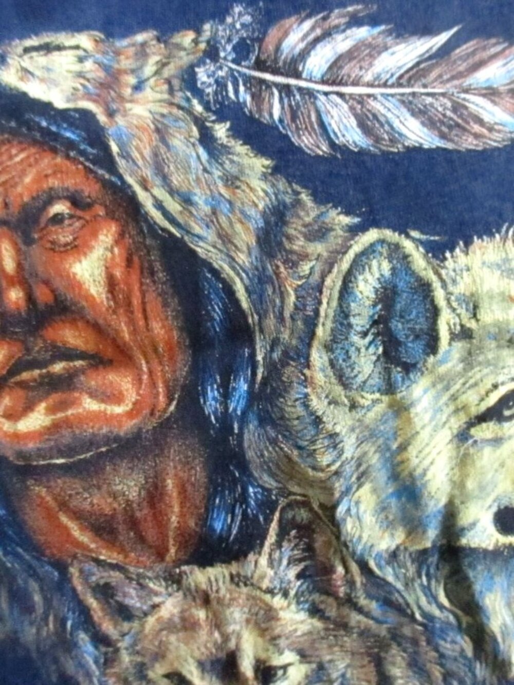 True Vintage T-shirt Large Single Stitch Las Vegas Spirit Brothers Wolf Nature
